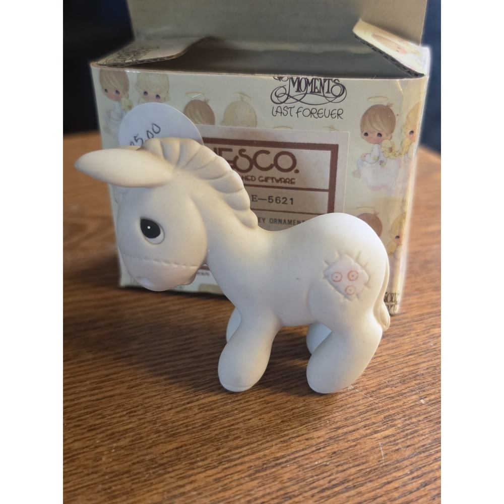 Precious Moments Nativity Donkey W/Box 1981 2‎ 1/2" T x 3 1/4" x 1"